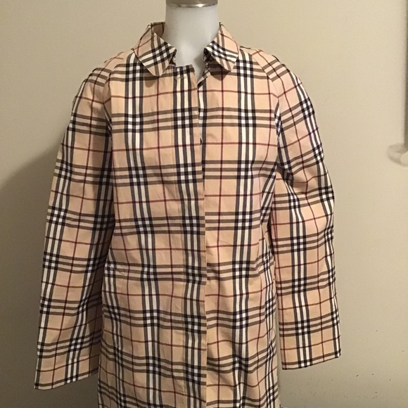 🔥Burberry, New condition,  see photos, size 8, chest=21, length=34, sleeves=27 - Picture 1 of 14